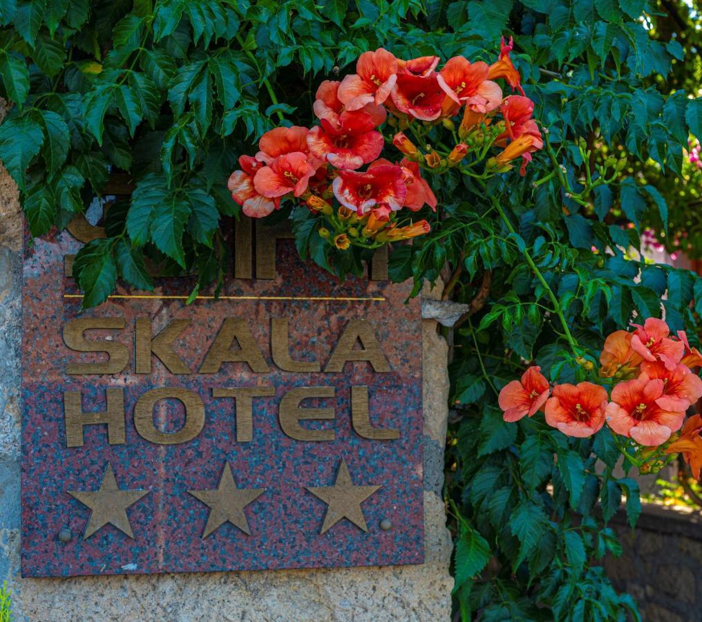 Skala Hotel Extérieur photo