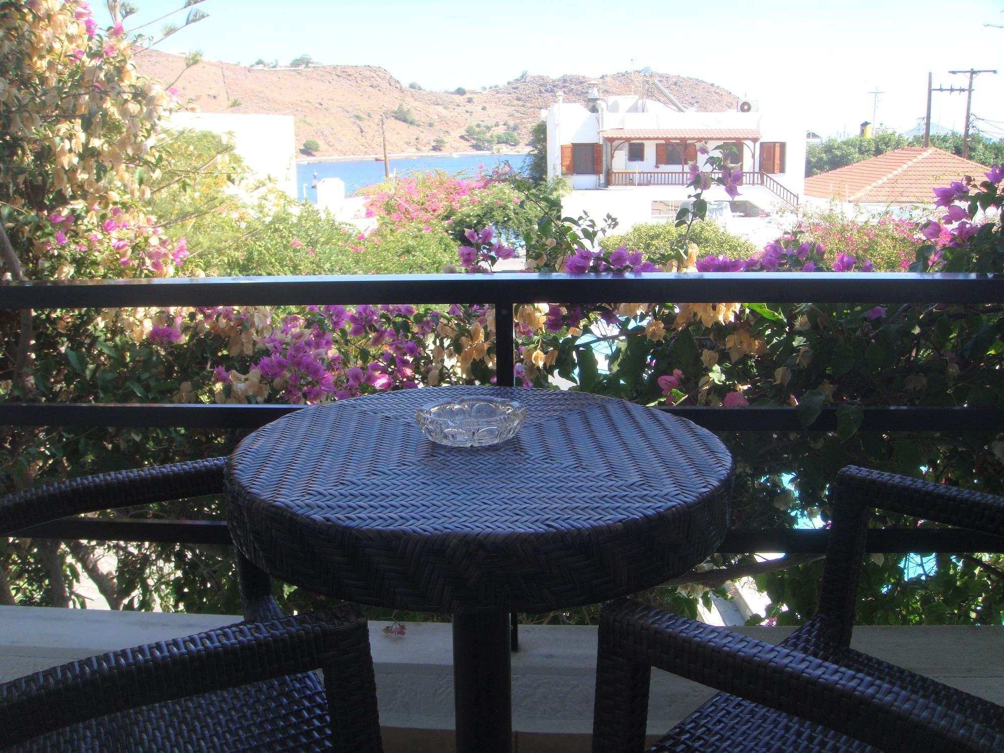 Skala Hotel Extérieur photo